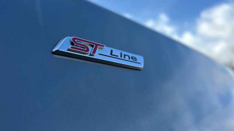 Ford Puma 1.0 EcoBoost Hybrid mHEV ST-Line X 5dr Petrol Hatchback